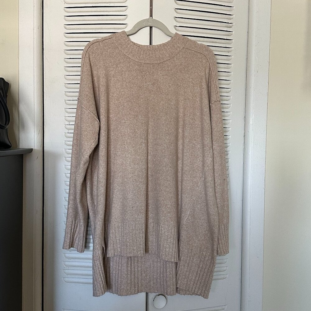 Free People Phoebe High Low Tunic Sweater, size L